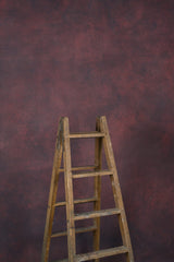 12607 Red Distressed Text L