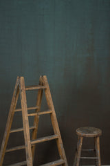 1261 Tirquize Brown Strong Text L+