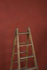 12633 Red Low Text M