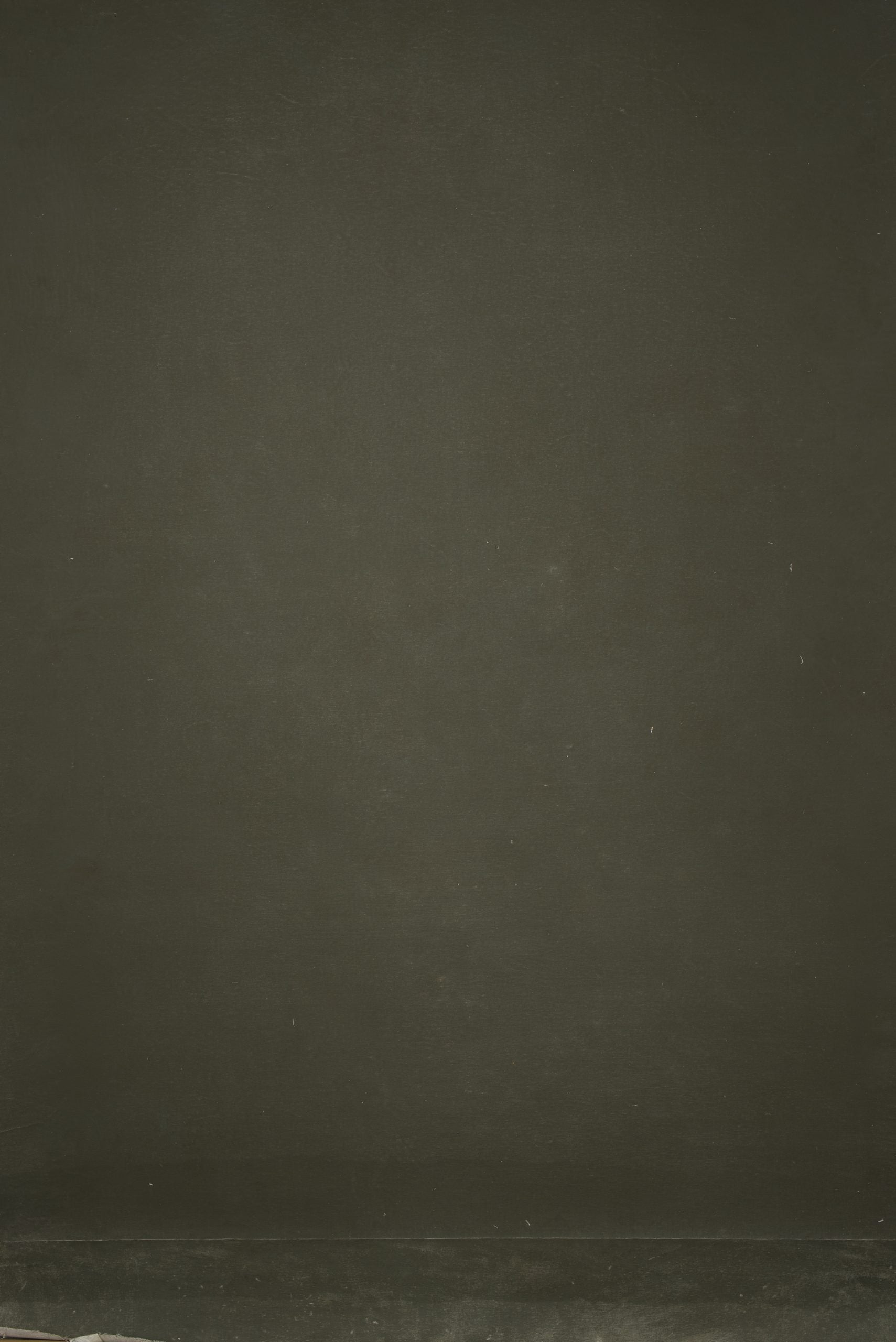 12660 Green Distressed Text ST