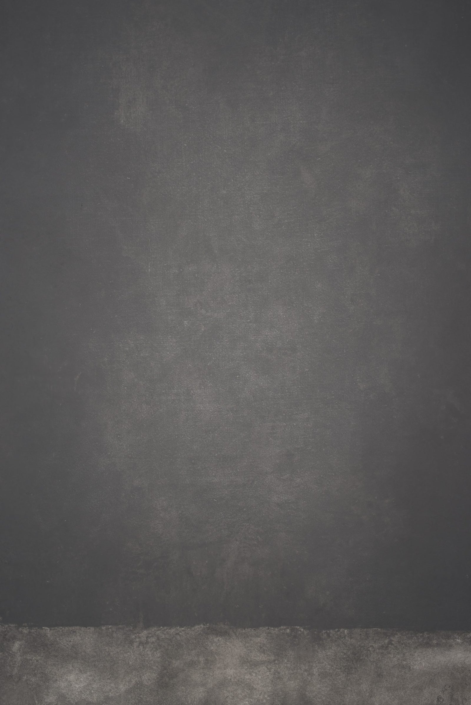 12701 Grey Distressed Text L