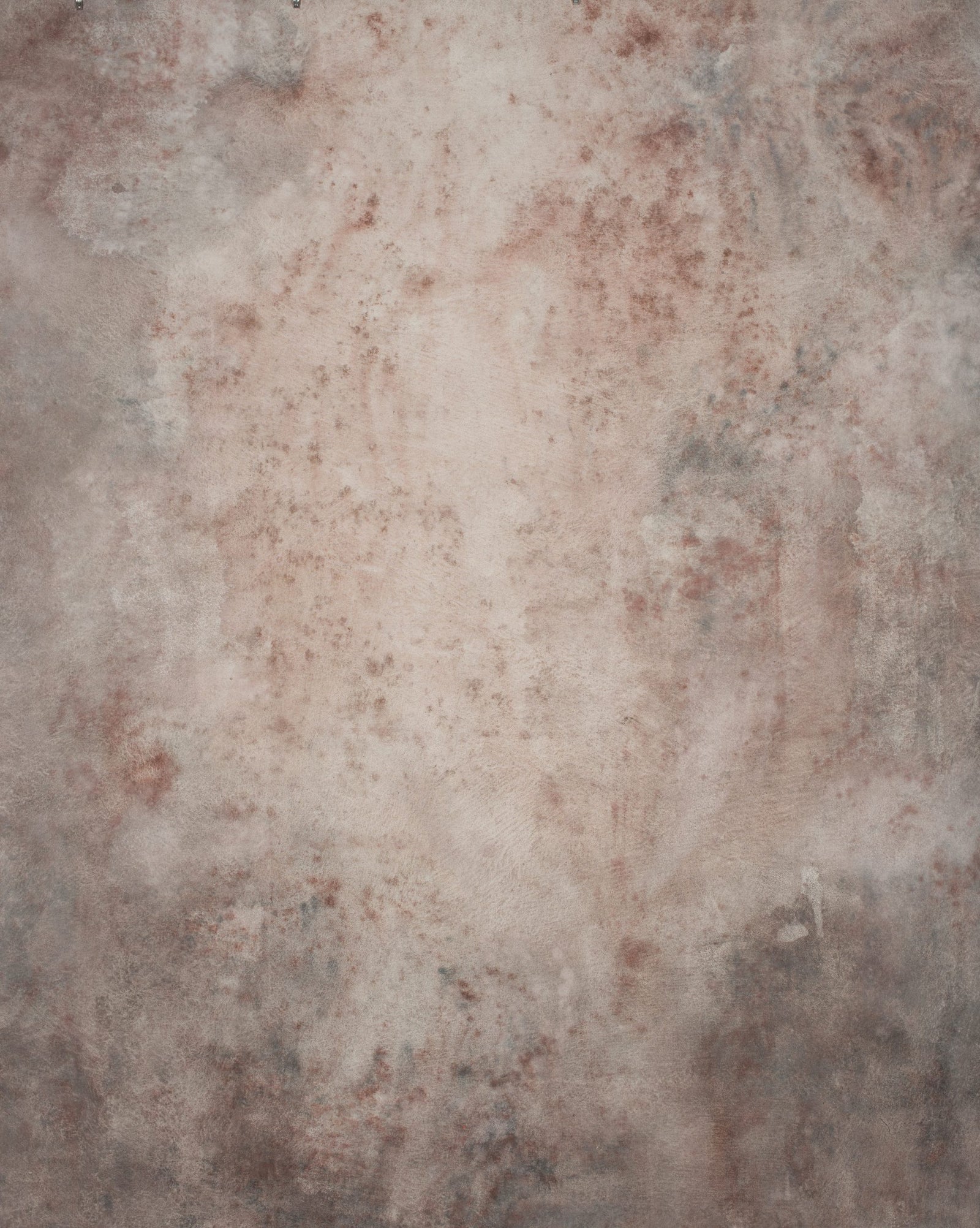 Red Beige Backdrop Strong Text L+ 1276