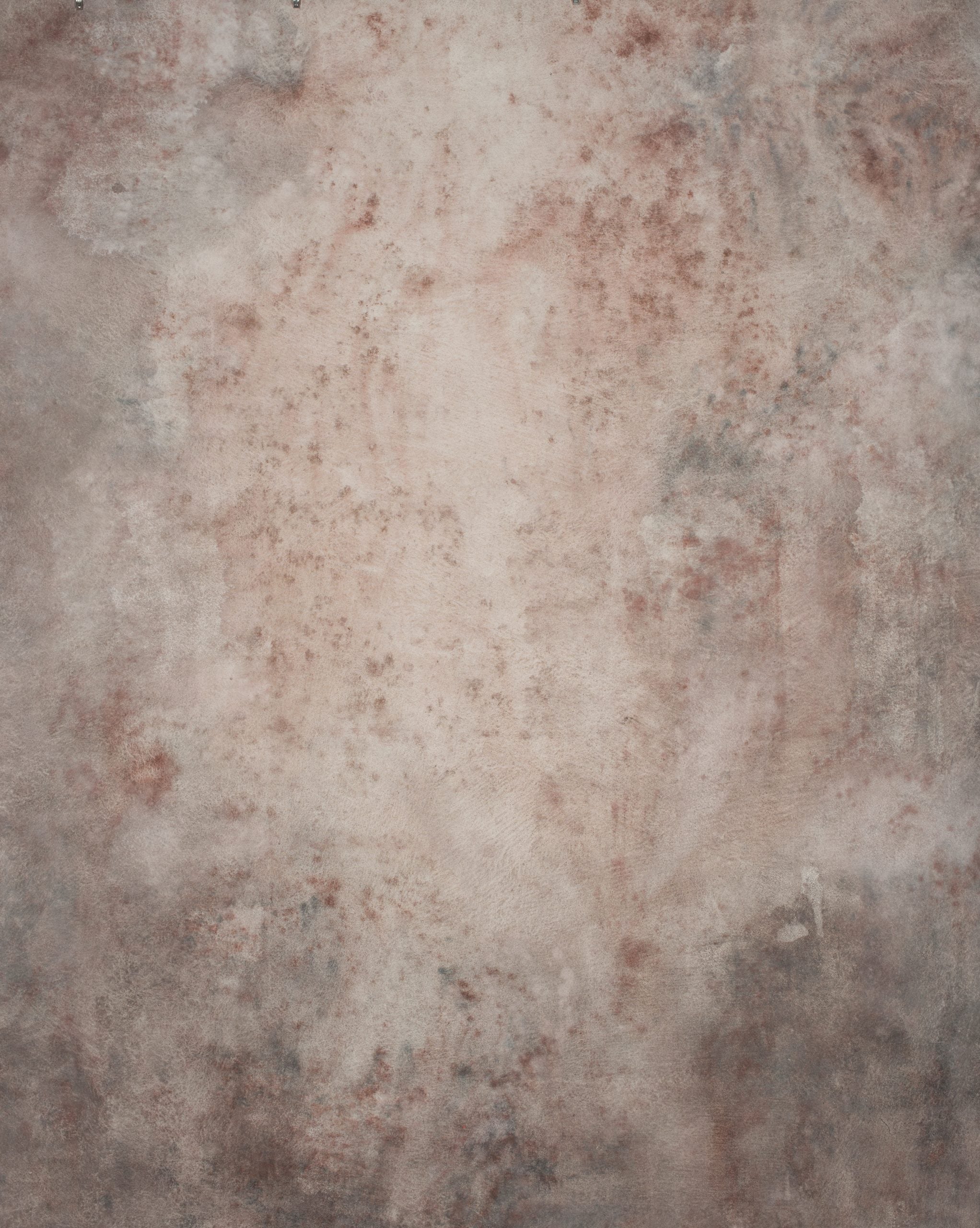 Red Beige Backdrop Strong Text L+ 1276