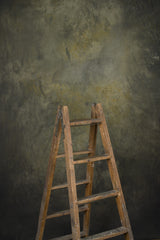 12776 Green Ochre Strong Text L