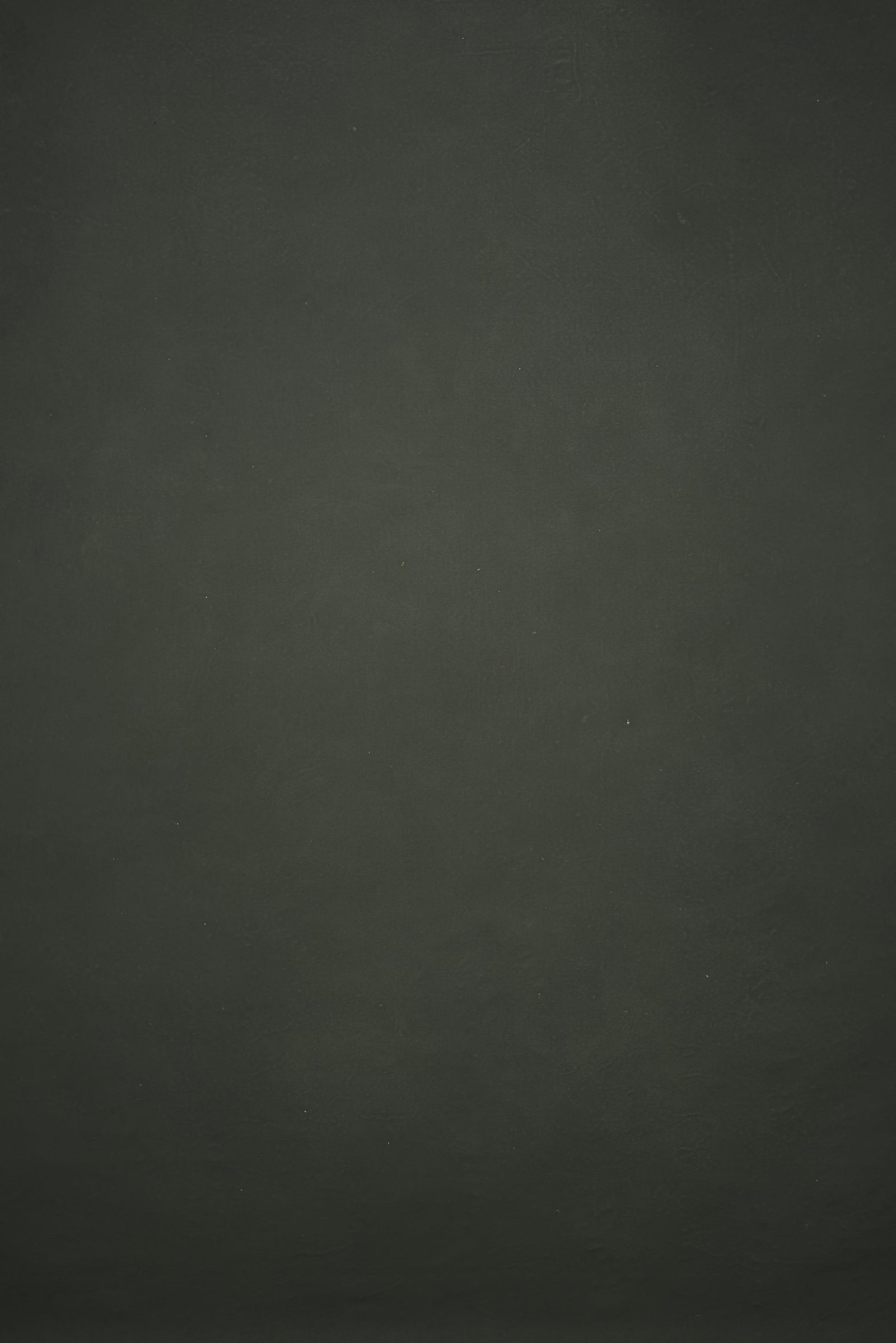 12780 Green Distressed Text L