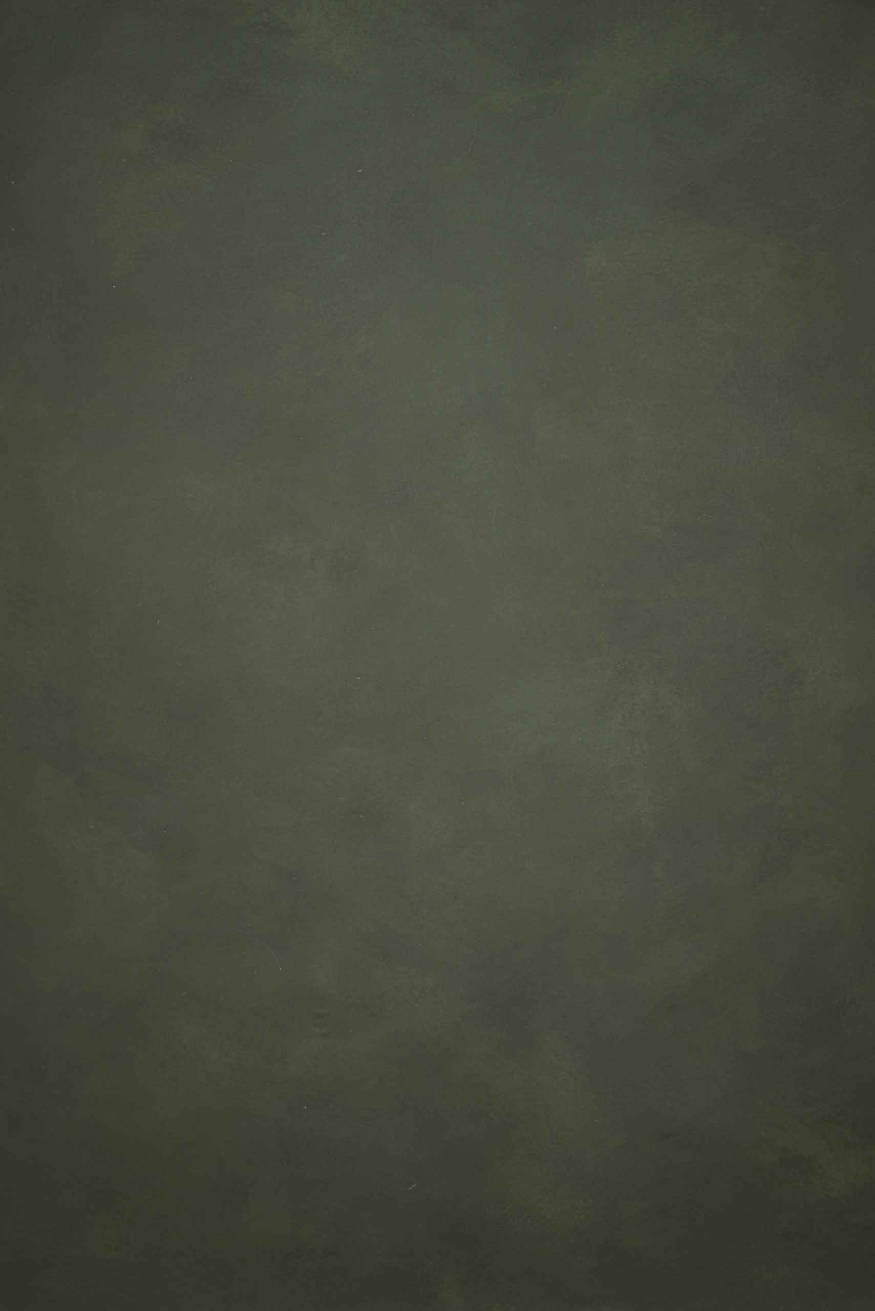 12781 Green Distressed Text L