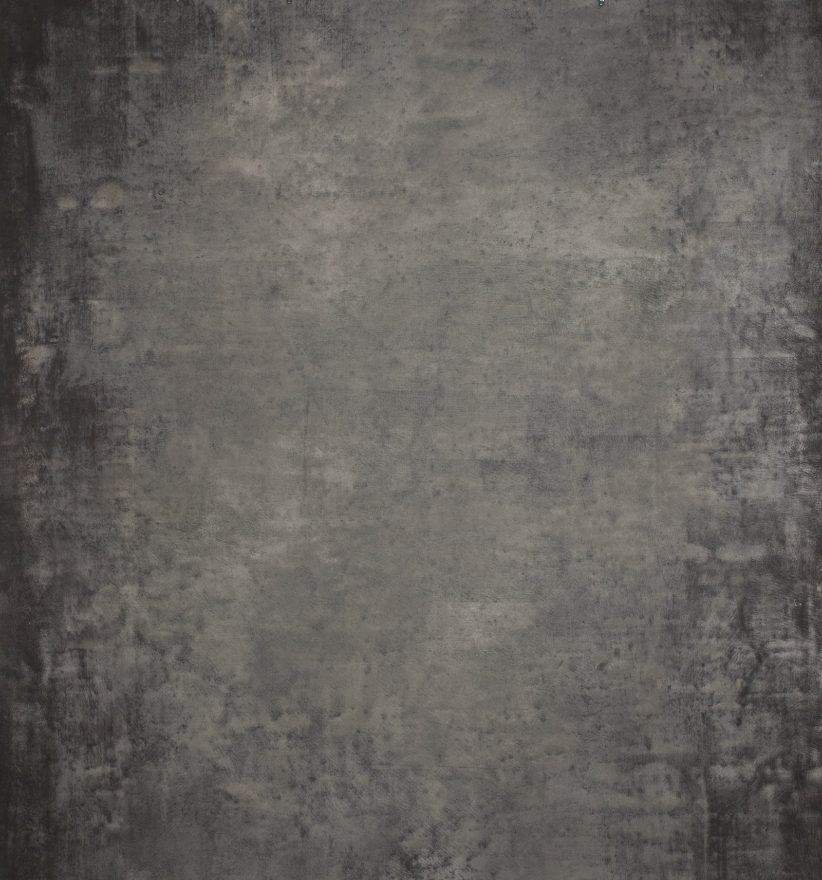 1282 Grey Distressed Text L+