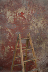 12835 Red Grey Strong Text L