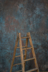 12856 Blue Red Strong Text L
