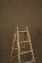 12879 Brown Ochre Mid Text M