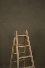 12901 Olive Green Mid Text M