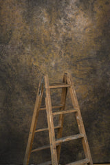 12907 Ochre Strong Text M