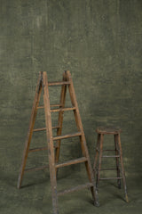 1291 Green Distressed Text XL
