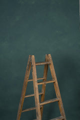 13001 Green Mid Text ST