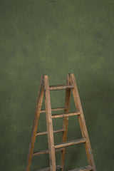 13005 Green Mid Text ST