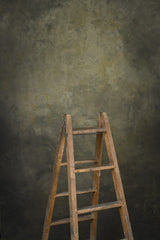 13007 Green Ochre Strong Text ST