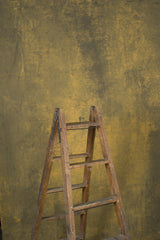 13019 Ochre Strong Text ST