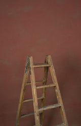 13041 Red Mid Text ST
