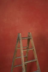 13048 Red Low Text ST