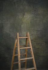13164 Green Ochre Strong Text M