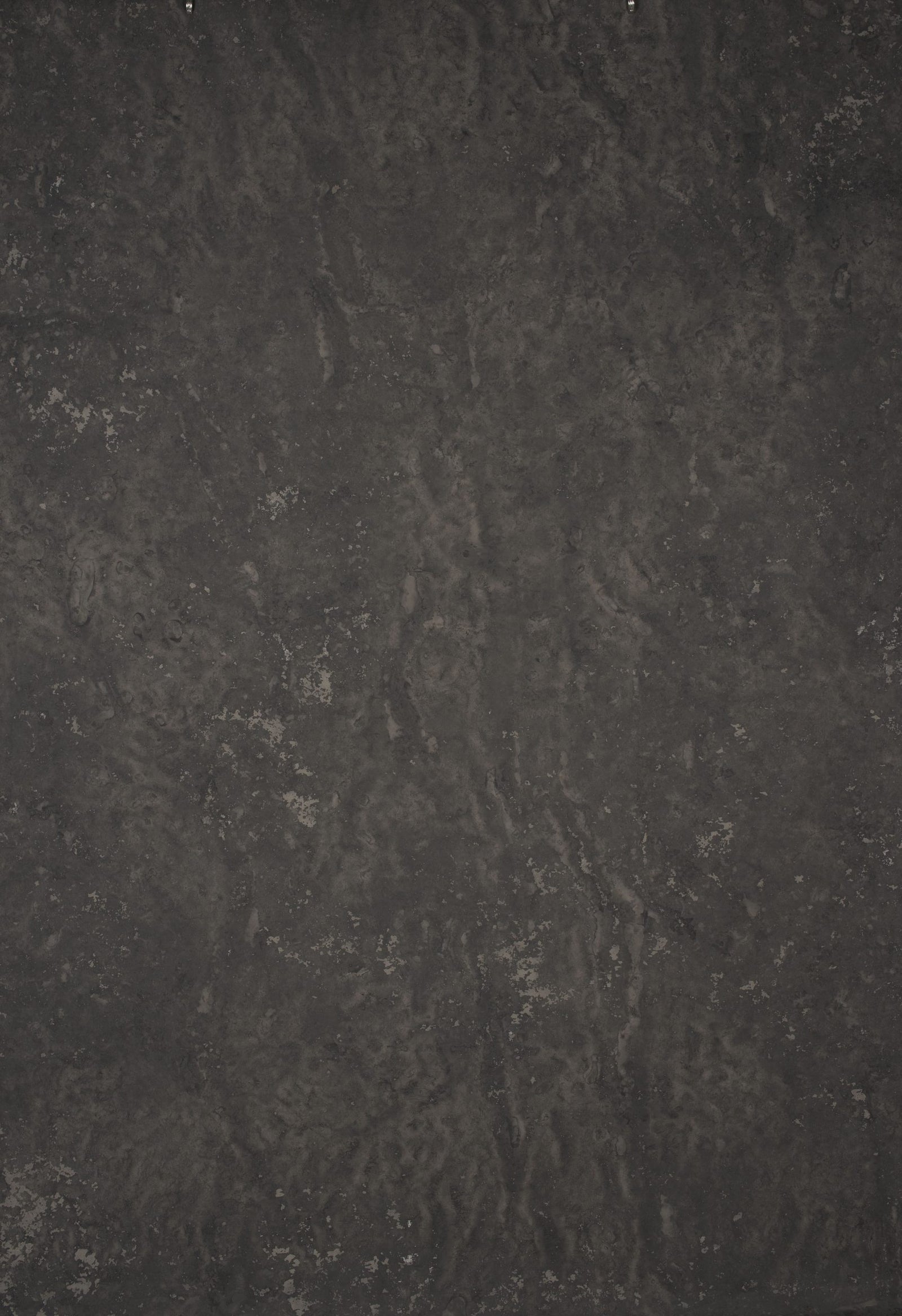 13786 Grey Strong Text L
