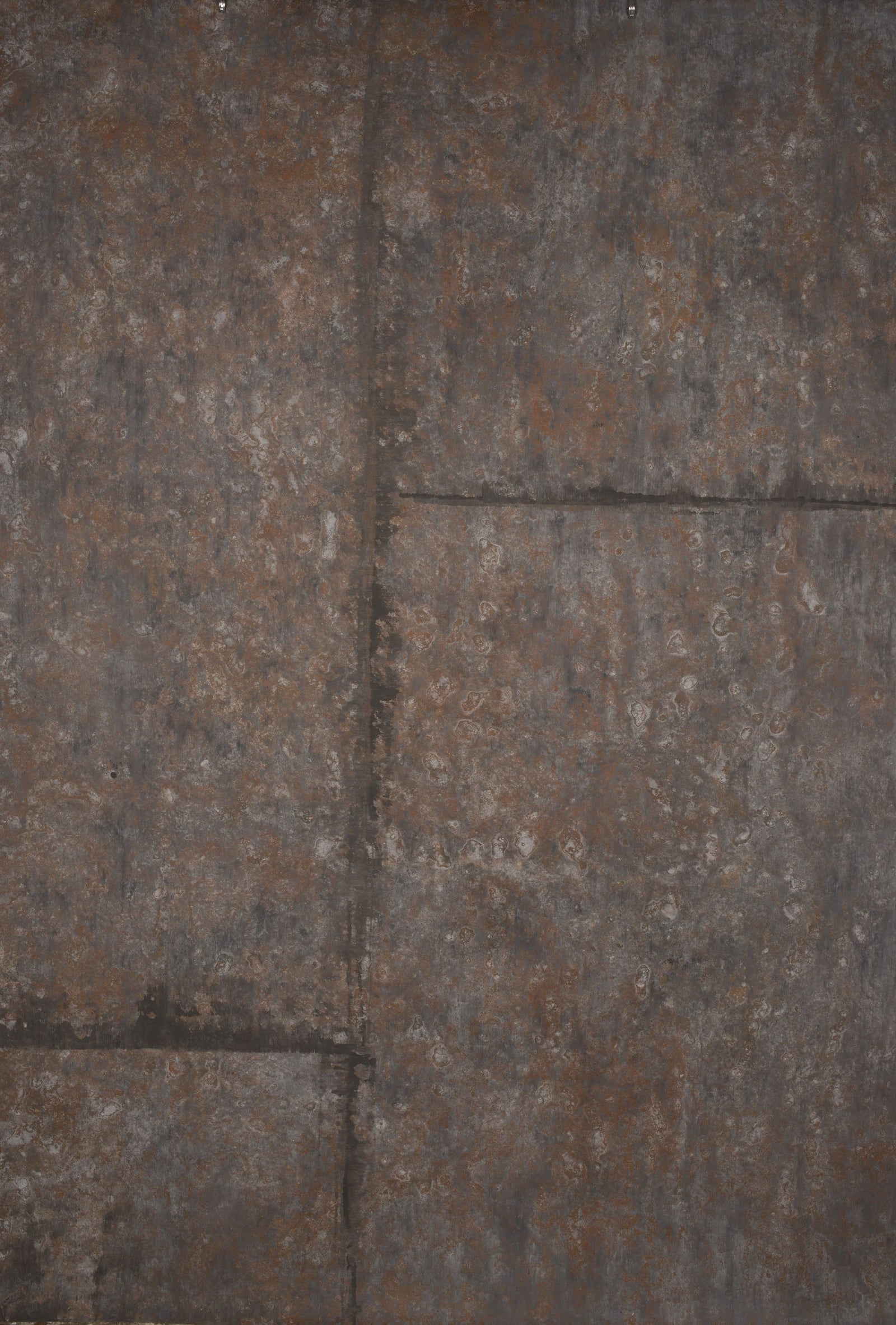 13789 Grey Brown Strong Text L