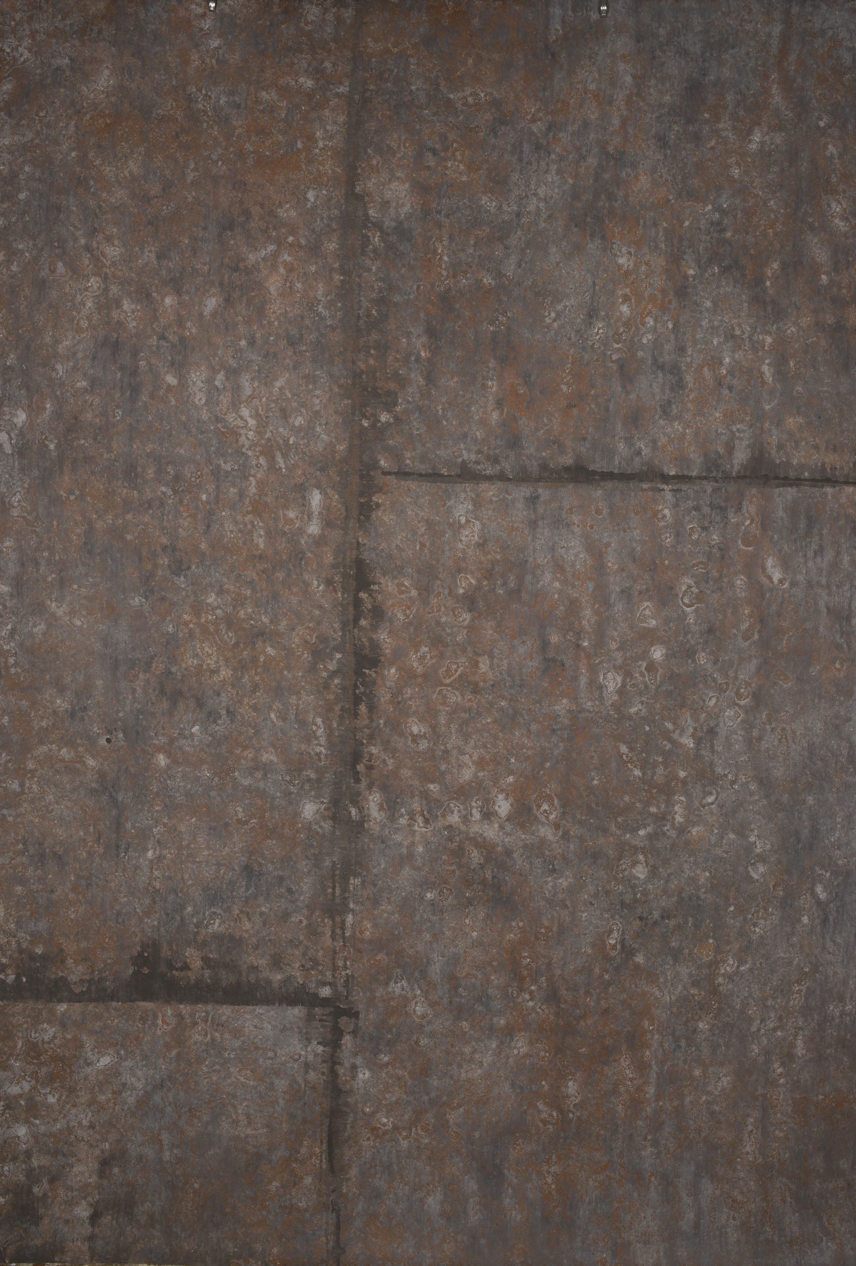 13789 Grey Brown Strong Text L