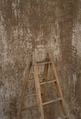 13865 Brown Grey Strong Text M