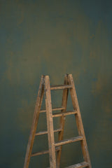 13932 Green Mid Text ST