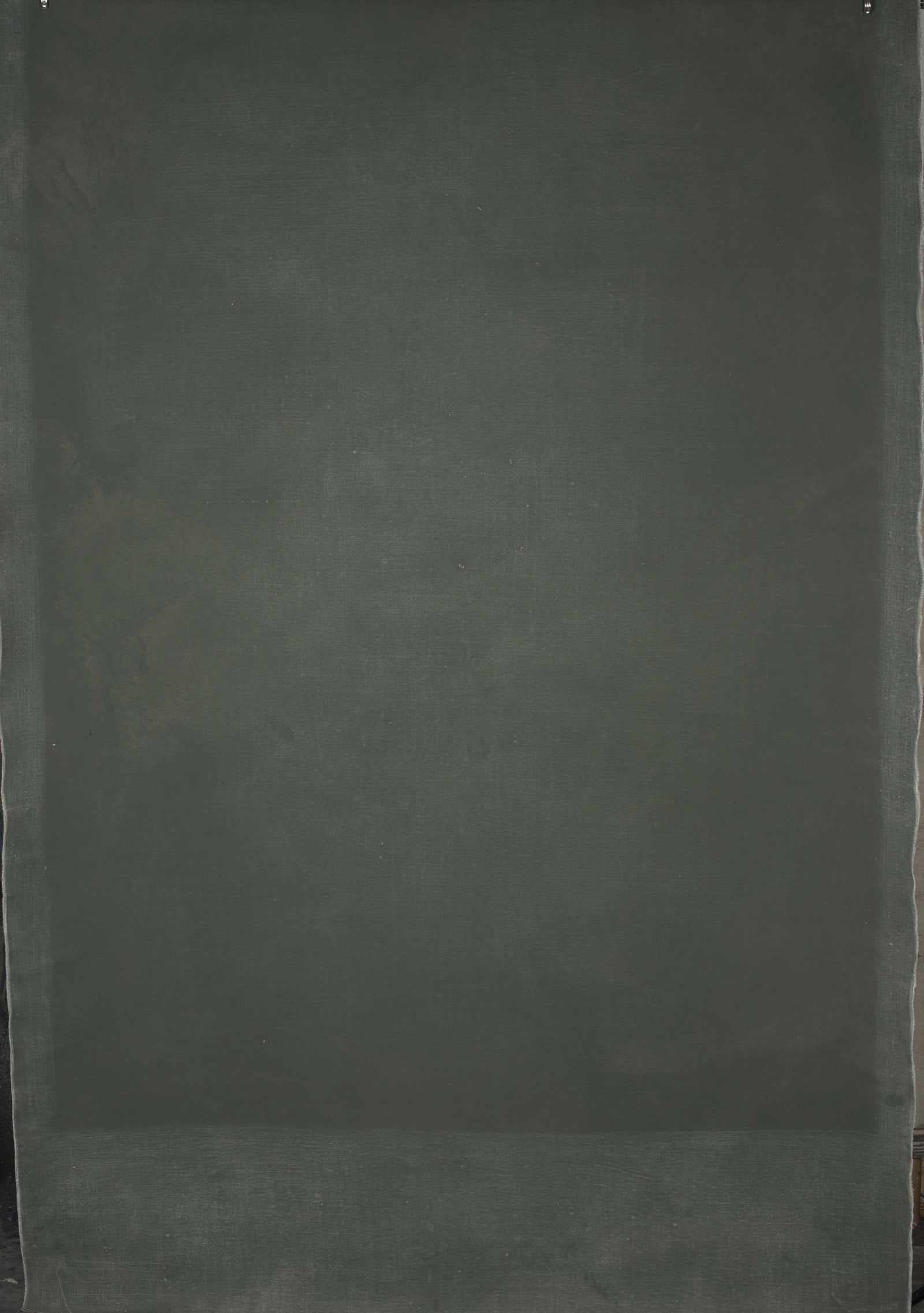 13933 Green Distressed Text ST