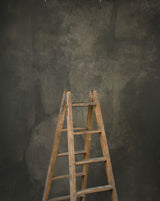 14014 Greenish Grey Strong Text L
