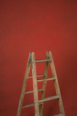 14076 Red Low Text ST