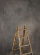 14166 Grey Distressed Text L