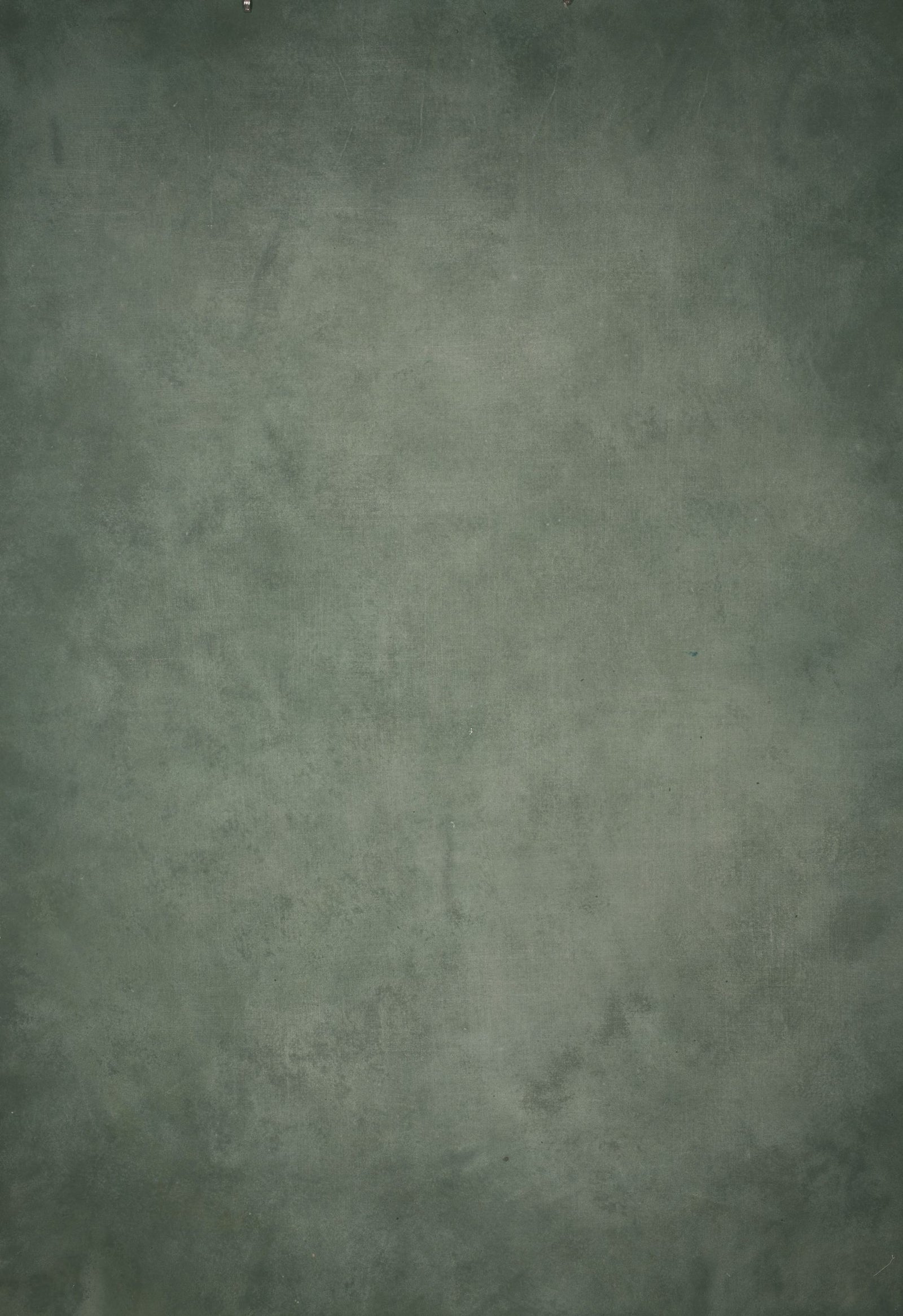 14182 Green Distressed Text M