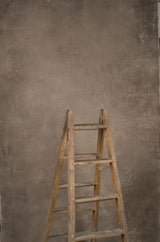 14195 Brown Distressed Text ST