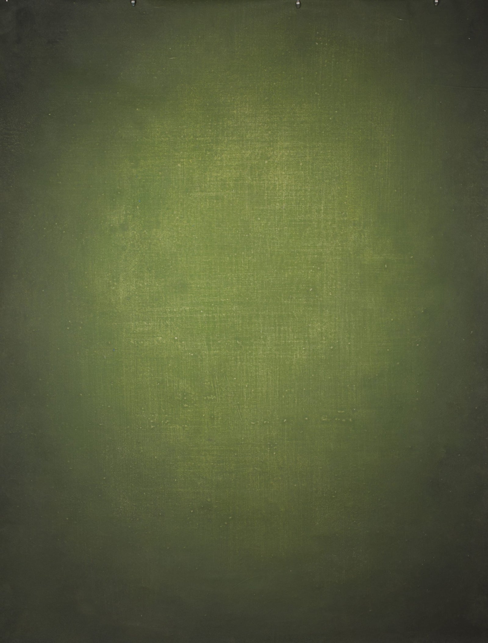 14210 Green Distressed Text M