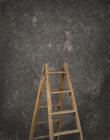 Dark Grey Backdrop Strong Text M 14213