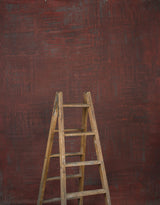 14217 Red Grey Strong Text M
