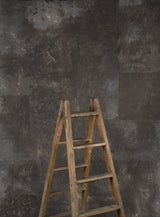 14562 Grey Strong Text M