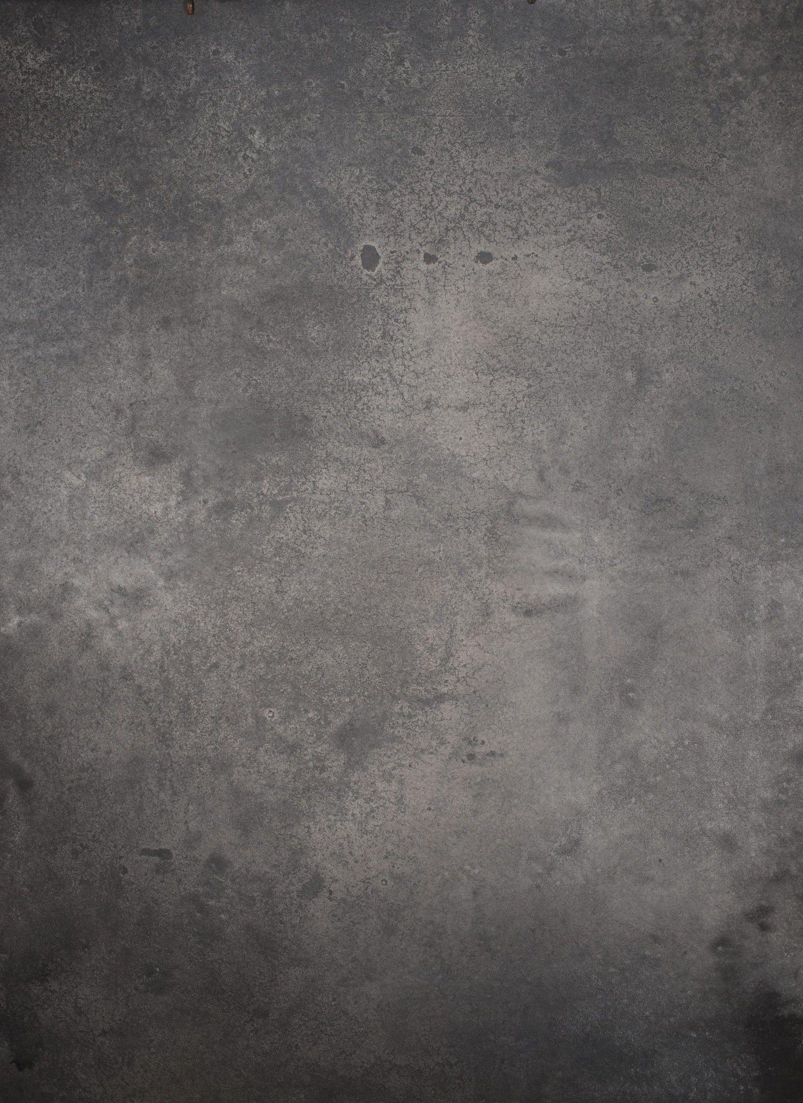 14624 Grey Strong Text L