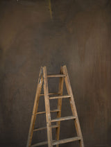 14631 Brown Grey Strong Text L