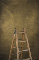 14688 Gold Mid Text ST