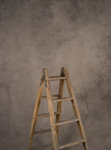 14817 Warm Grey Strong Text L