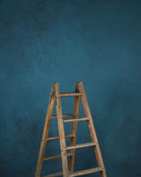 14834 Blue Strong Text L