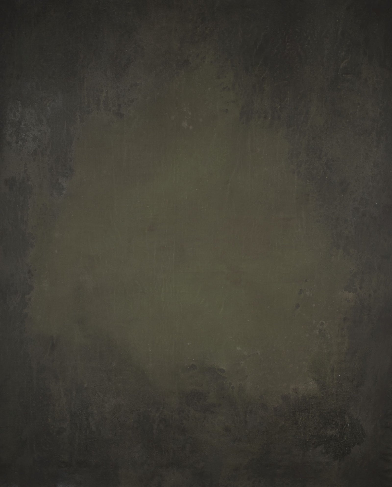 14844 Green Distressed Text L