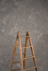 14945 Grey Strong Text L