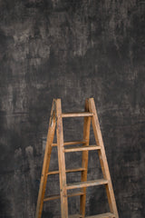 14972 Dark Grey Strong Text M