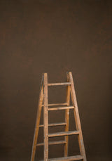 15006 Brown Backdrop Low Text M