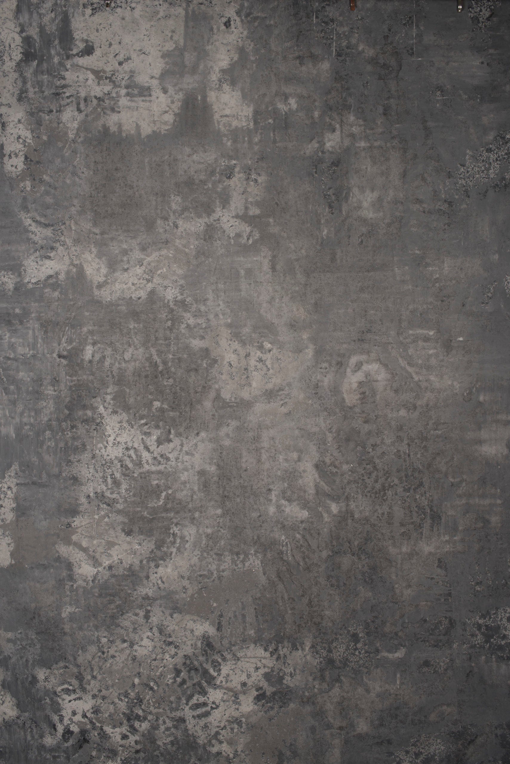 15012 Grey Strong Text M