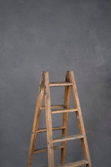 15072 Grey Low Text ST